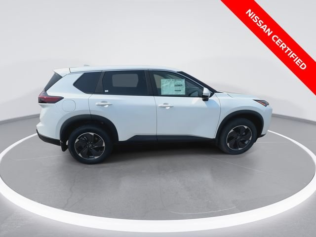 Used 2026 White Nissan SV image 9