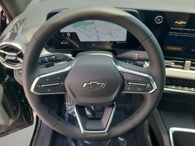 New 2027 Mosaic Black Metallic Chevrolet LT image 25