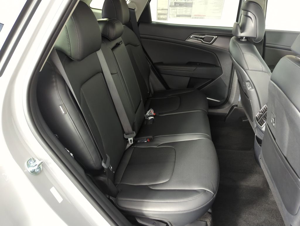 New 2026 Wolf Gray Kia EX image 32