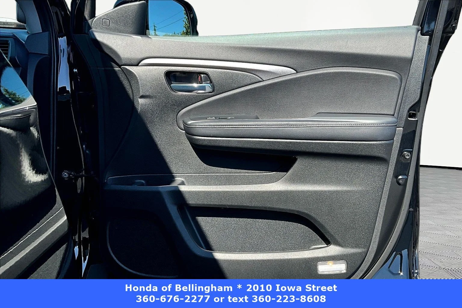 Certified Used 2023 Crystal Black Pearl Honda AWD RTL-E image 24