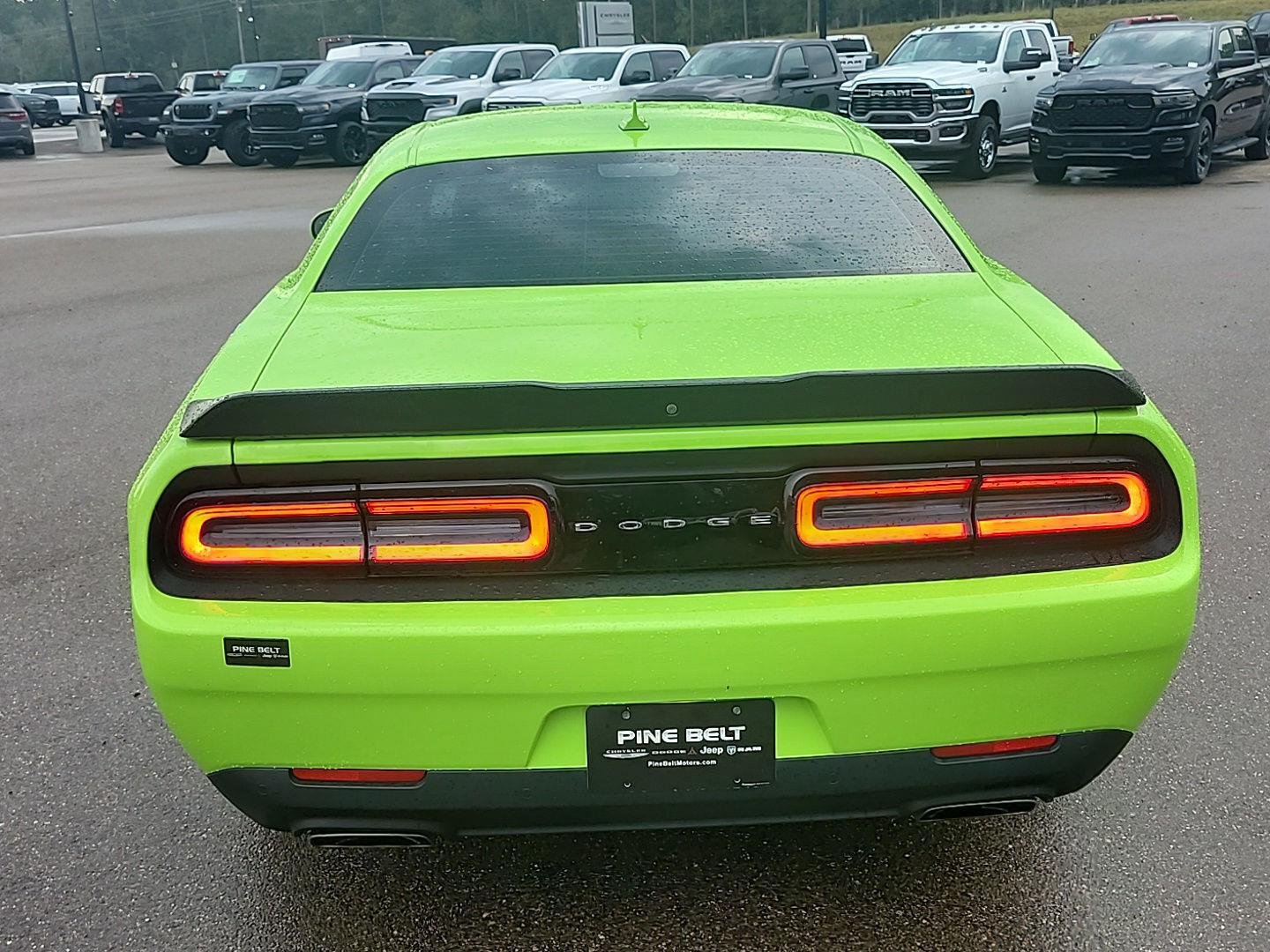 Used 2023 Sublime Metallic Clearcoat Dodge R/T image 7