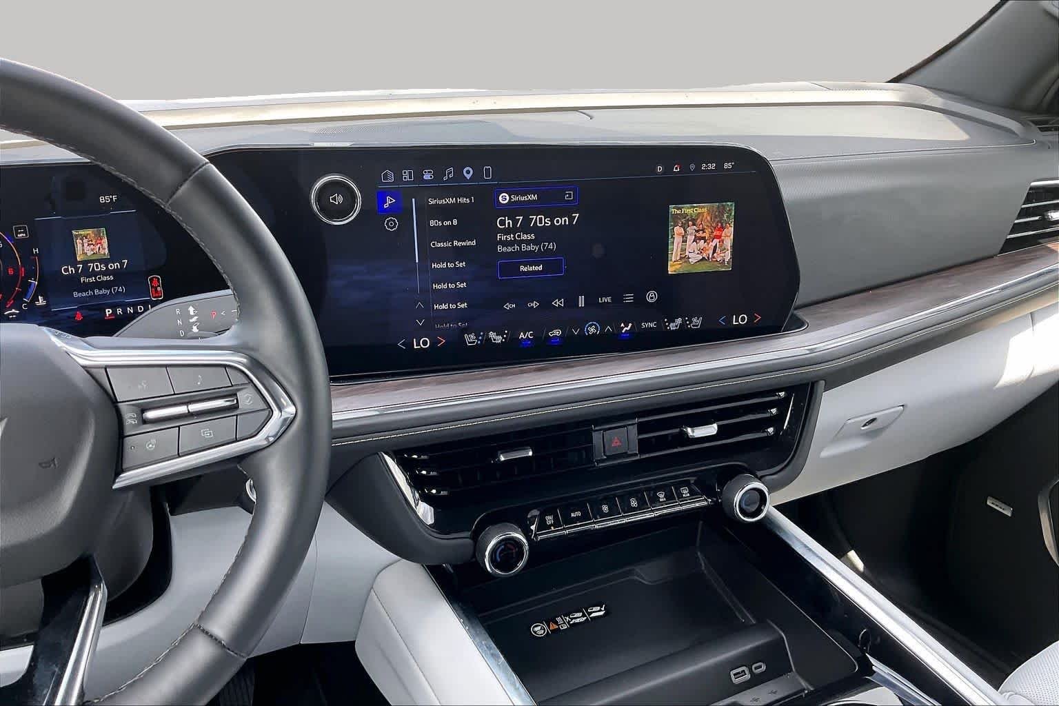 2025 Chevrolet Tahoe Premier - Photo 7