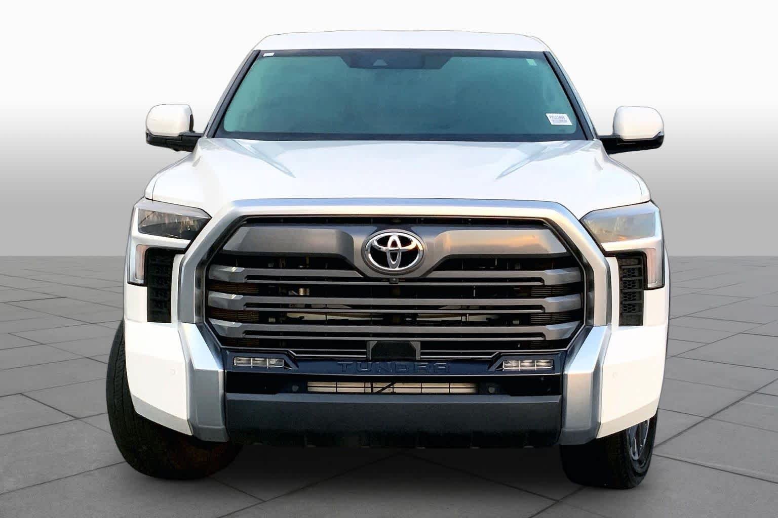 Used 2023 Ice Cap Toyota Limited image 4
