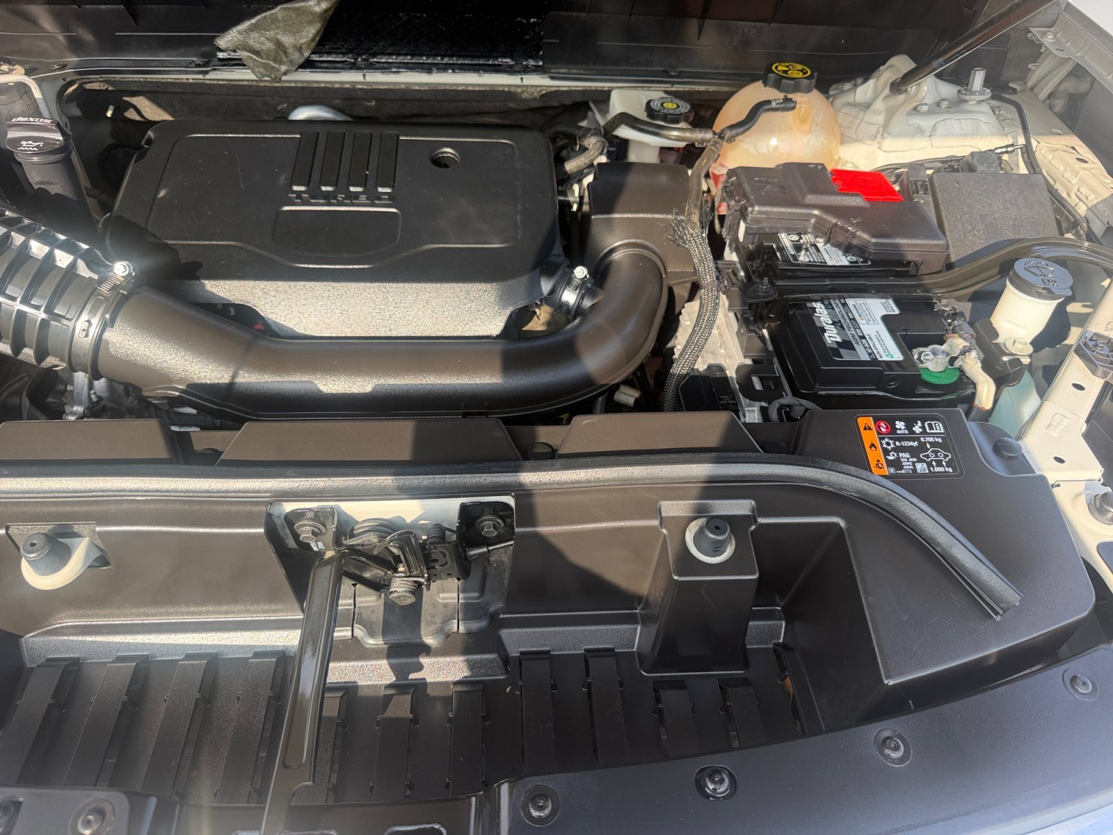 Used 2022 Light Stone Metallic GMC SLE image 24