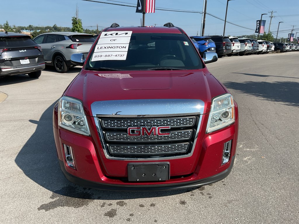 Used 2015 Crystal Red Tintcoat GMC SLT image 3