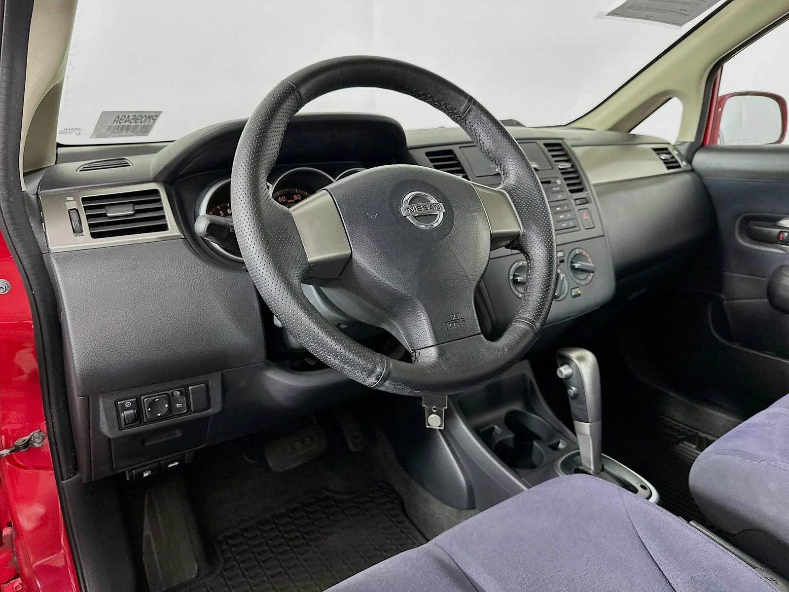 Used 2007 Red Alert Nissan 1.8 S image 9