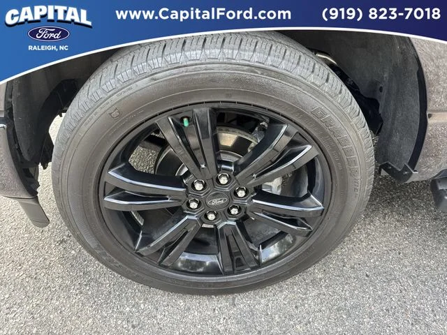 Used 2024 Black Ford Lariat image 13