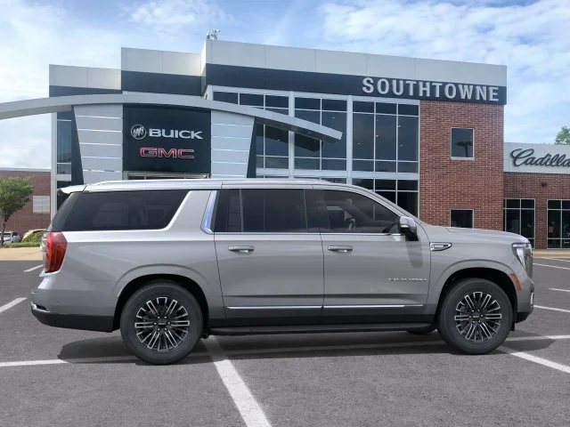 New 2027 Sterling Metallic GMC Elevation image 5