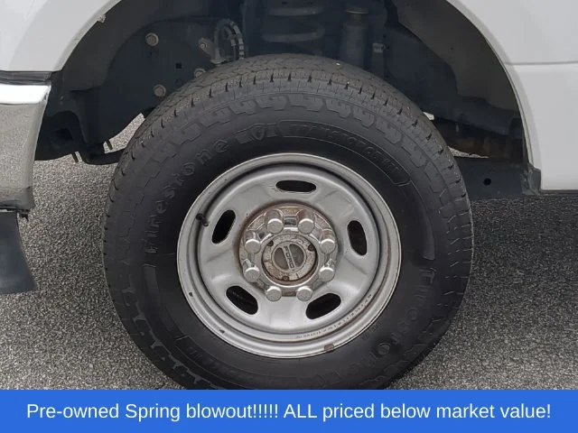 Used 2021 White Ford XL image 18