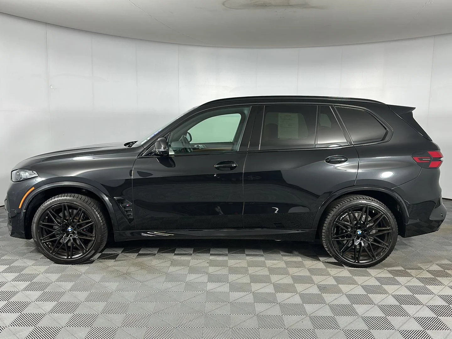 Used 2024 Black Sapphire Metallic BMW Competition image 7