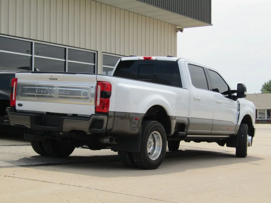 Used 2026  Ford King Ranch image 3