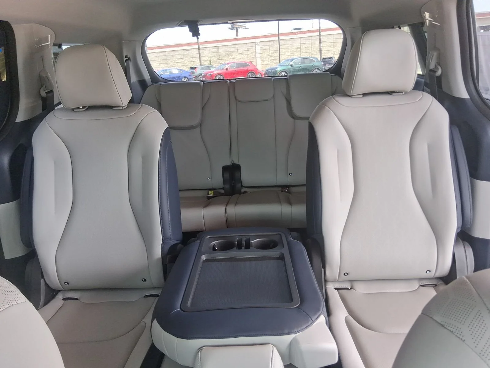 New 2026 White Kia EX image 23