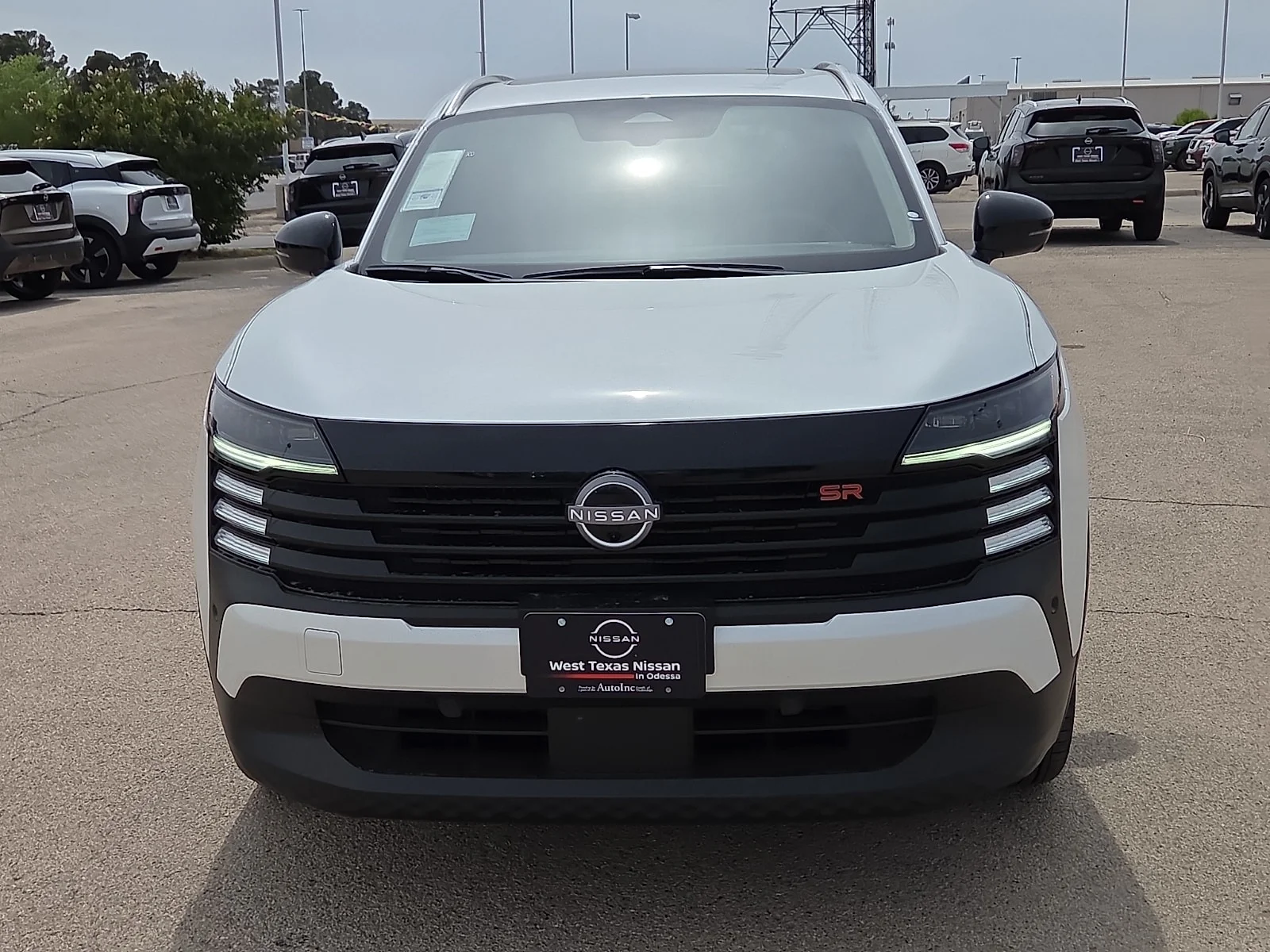 New 2026 QAC Aspen Whit Nissan SR Front-Wheel Drive image 8