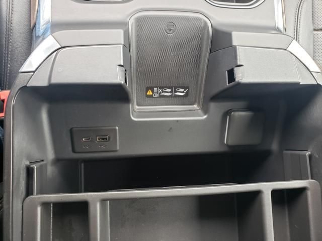 Used 2022 Black Chevrolet High Country image 18