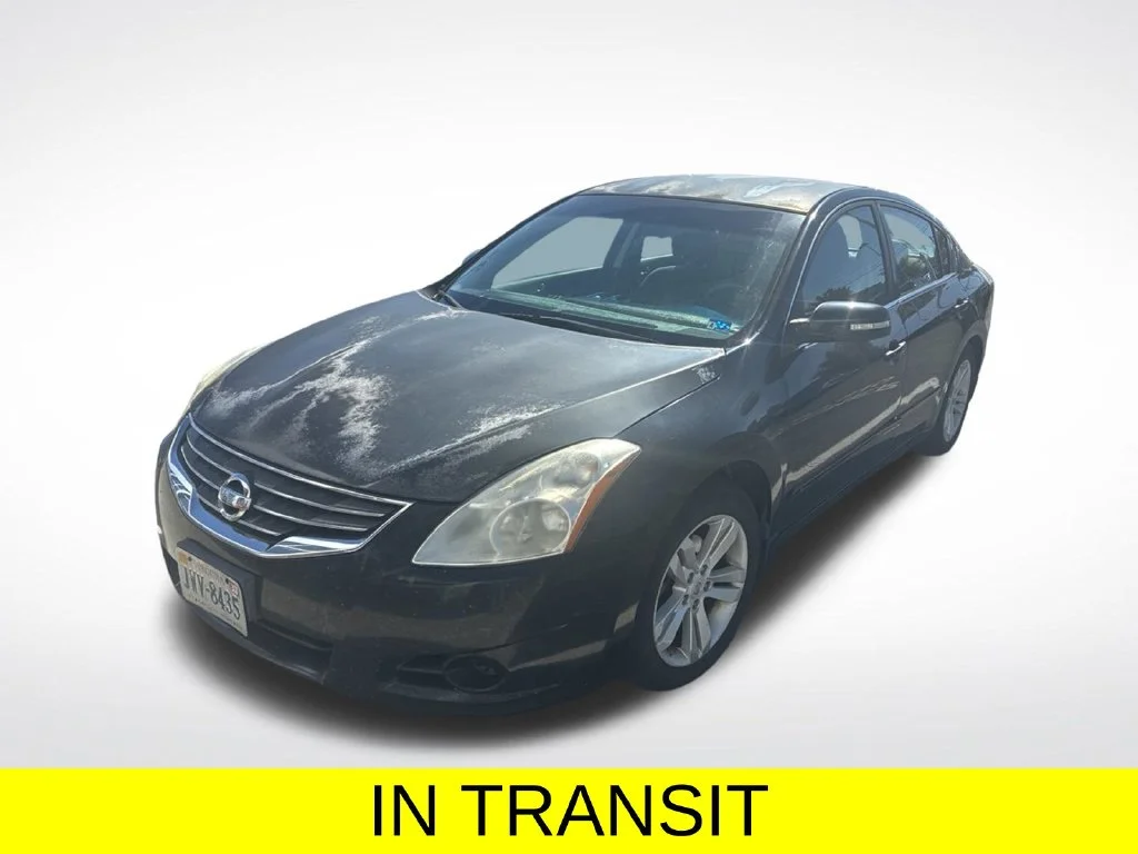Used 2010 Black Nissan 3.5 SR image 1