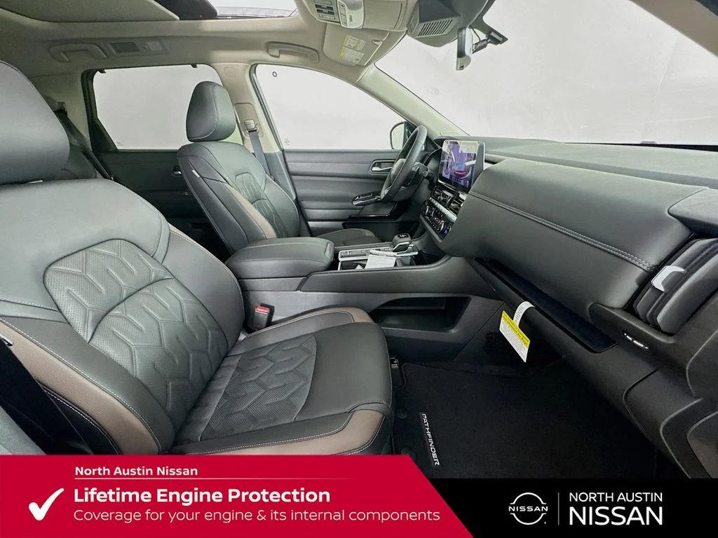 New 2026 Gray Nissan Platinum image 37