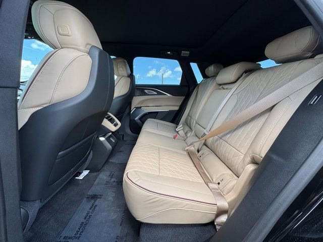 2026 Cadillac LYRIQ V Premium - Photo 32
