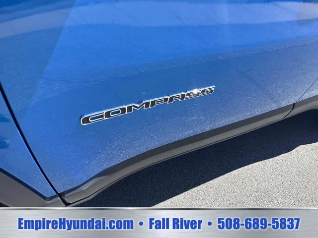 Used 2022 Blue Jeep Limited image 13