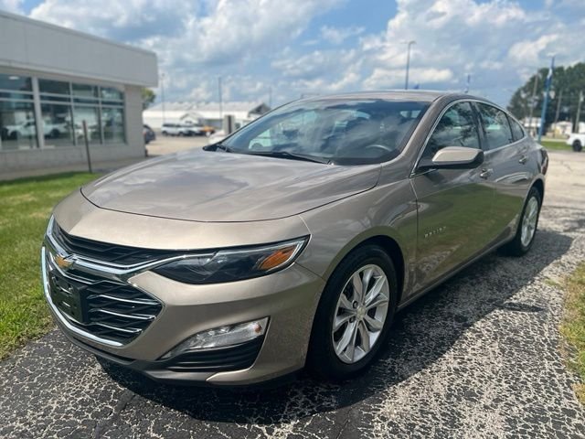 Used 2024 Gray Chevrolet LT image 4