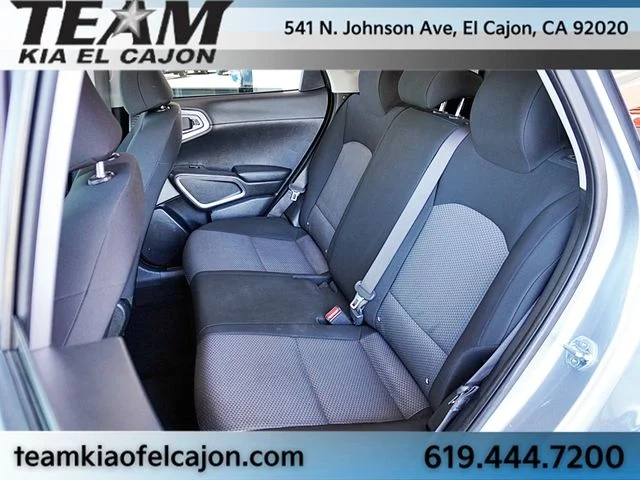 2023 Kia Soul LX - Photo 16