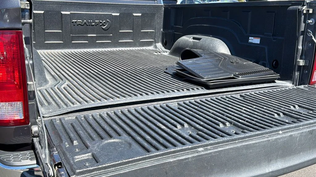 Used 2024 Crystal Metallic Ram SLT image 27