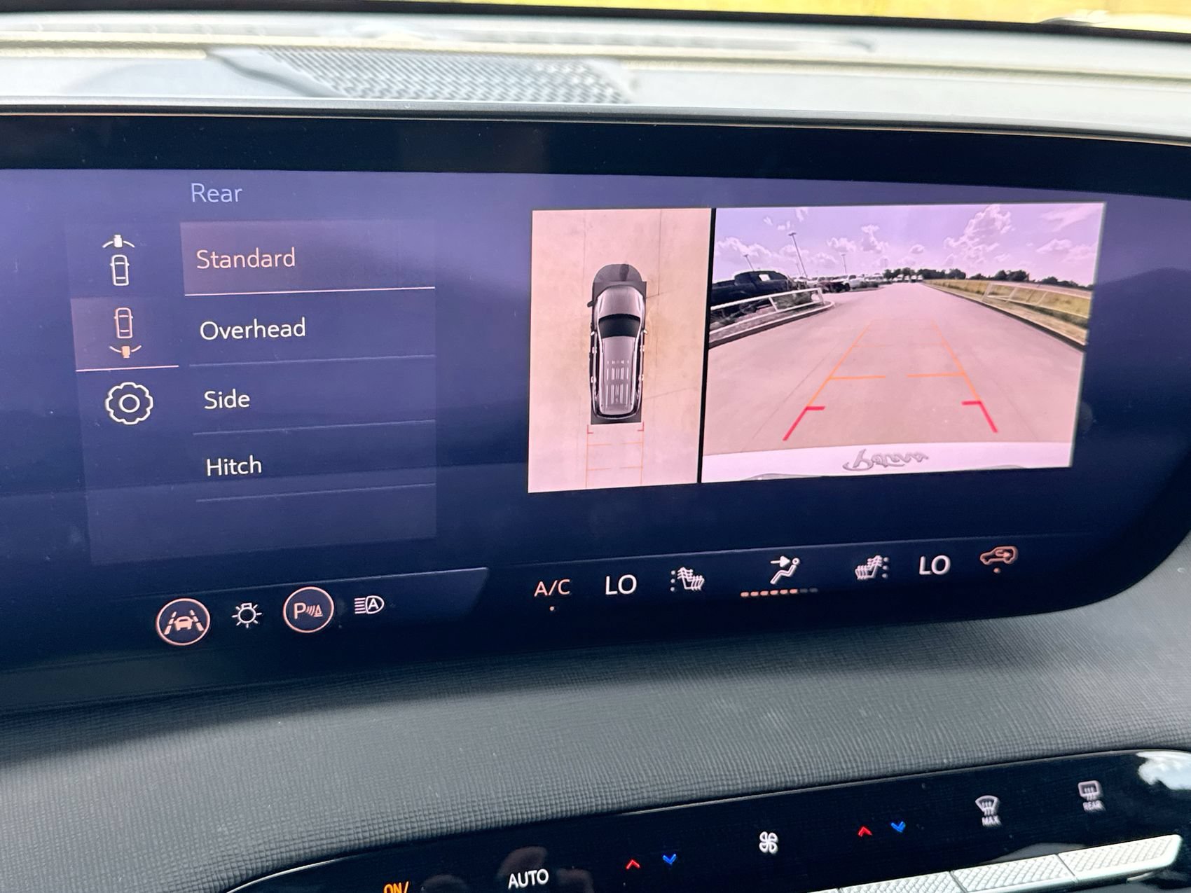 2026 Buick Enclave Sport Touring - Photo 16
