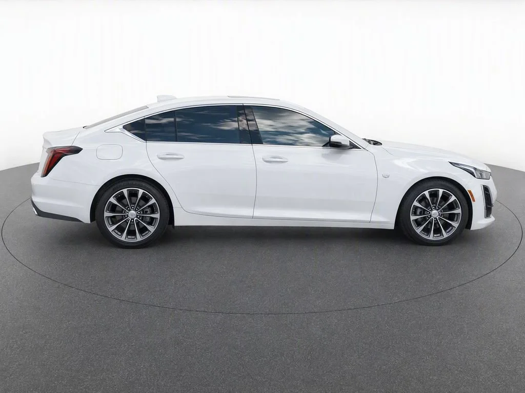 Used 2020 SUMMIT WHITE Cadillac Premium Luxury image 8
