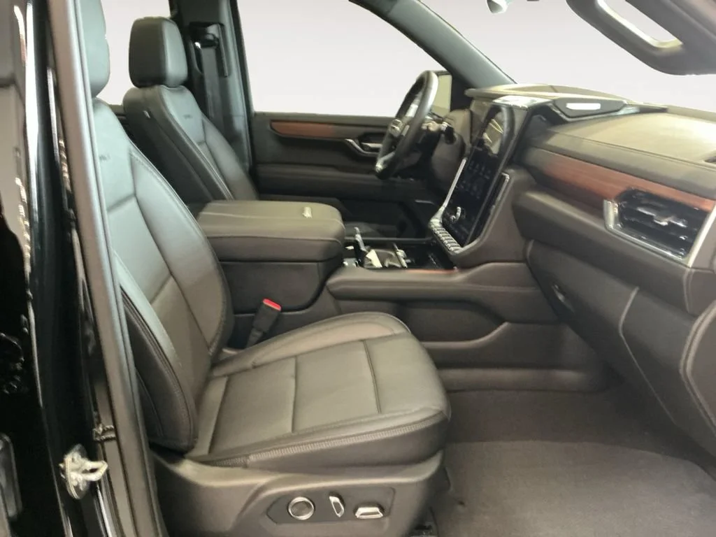 Certified Used 2026 Onyx Black GMC Denali image 20