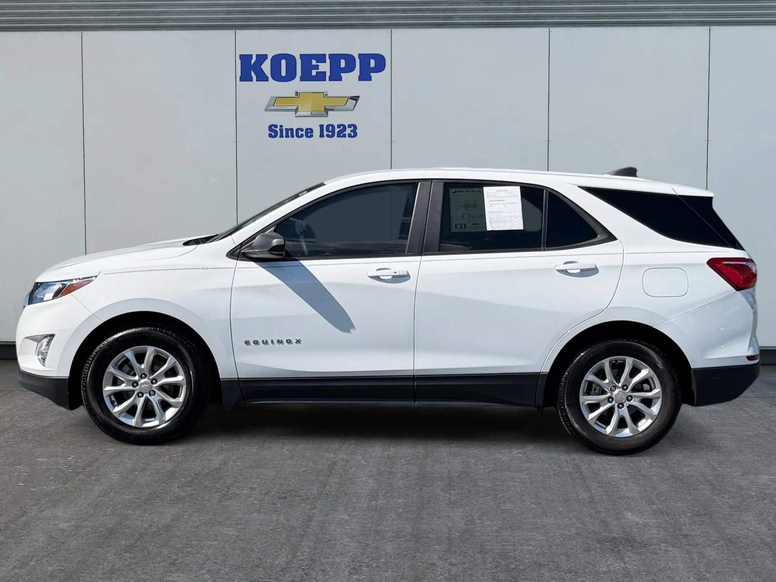 Used 2021 Chevrolet Equinox LS with VIN 3GNAXHEV1MS178623 for sale in La Vernia, TX