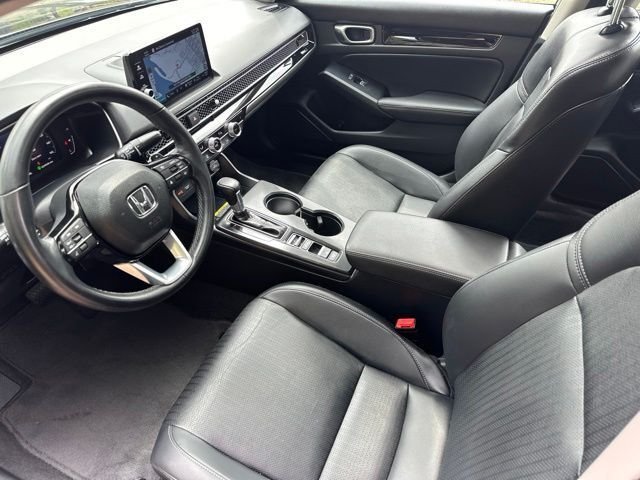 Used 2024 Silver Honda Touring image 13