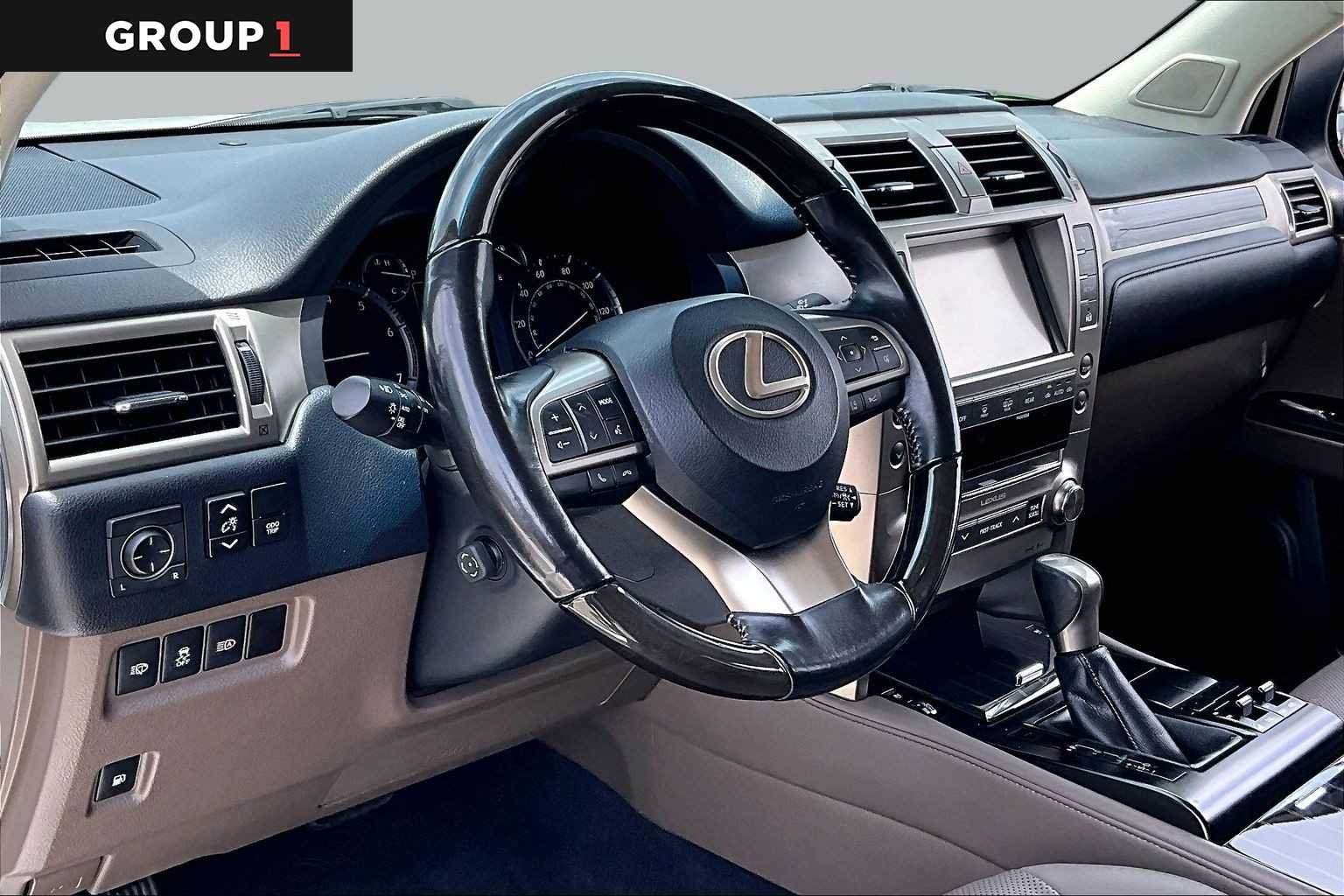 Used 2020 Starfire Pearl Lexus Premium image 15