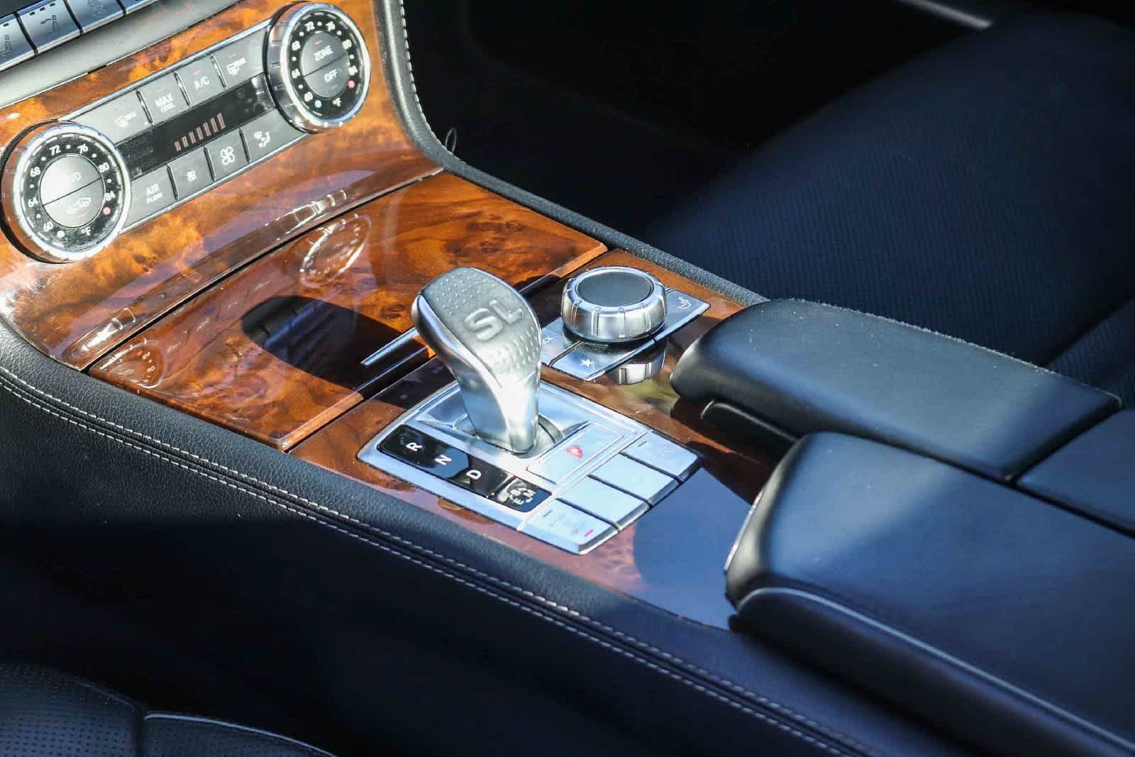 Used 2013 Black Mercedes-Benz SL 550 image 19