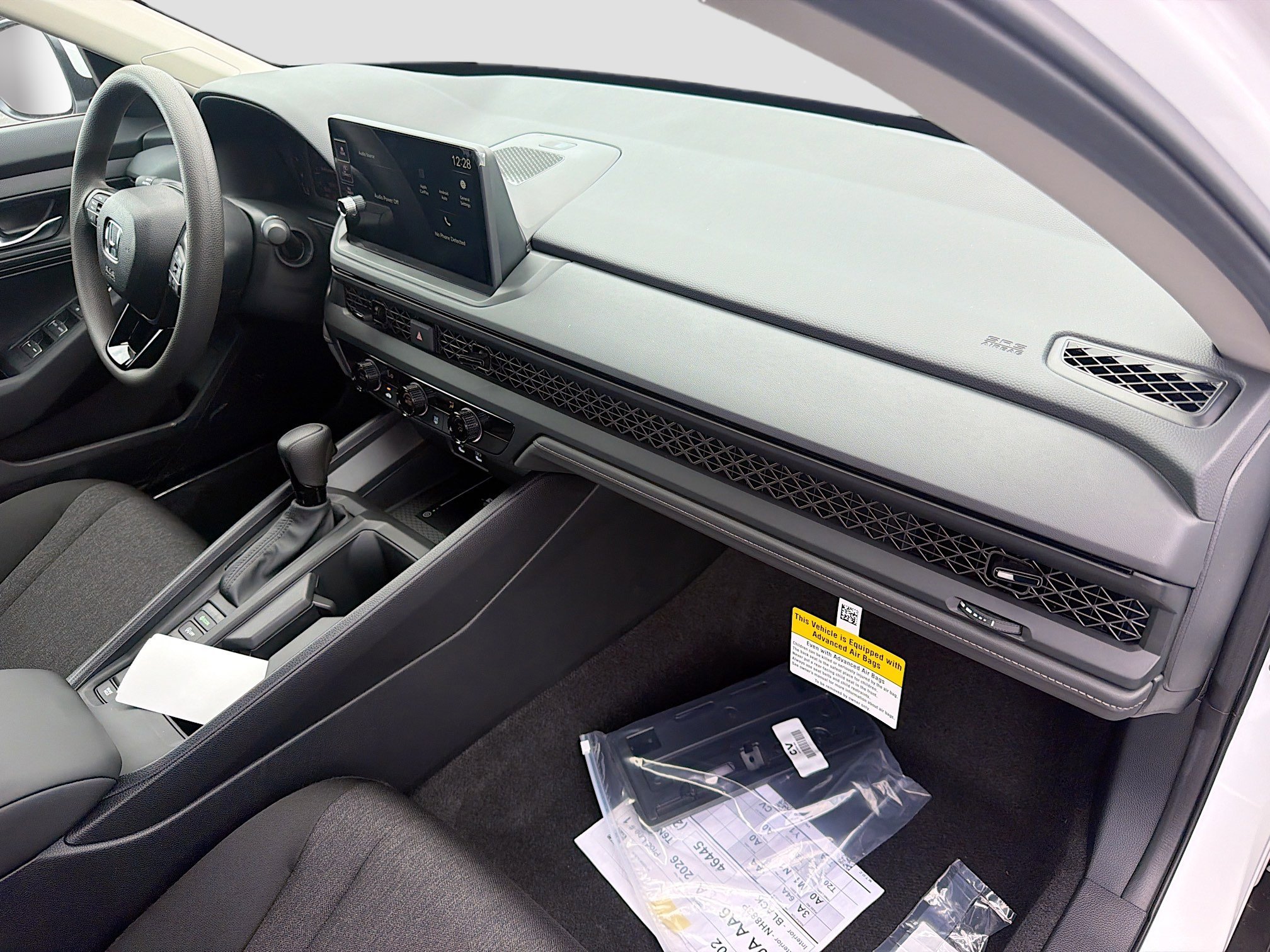 New 2026 Platinum White Pearl Honda LX image 24