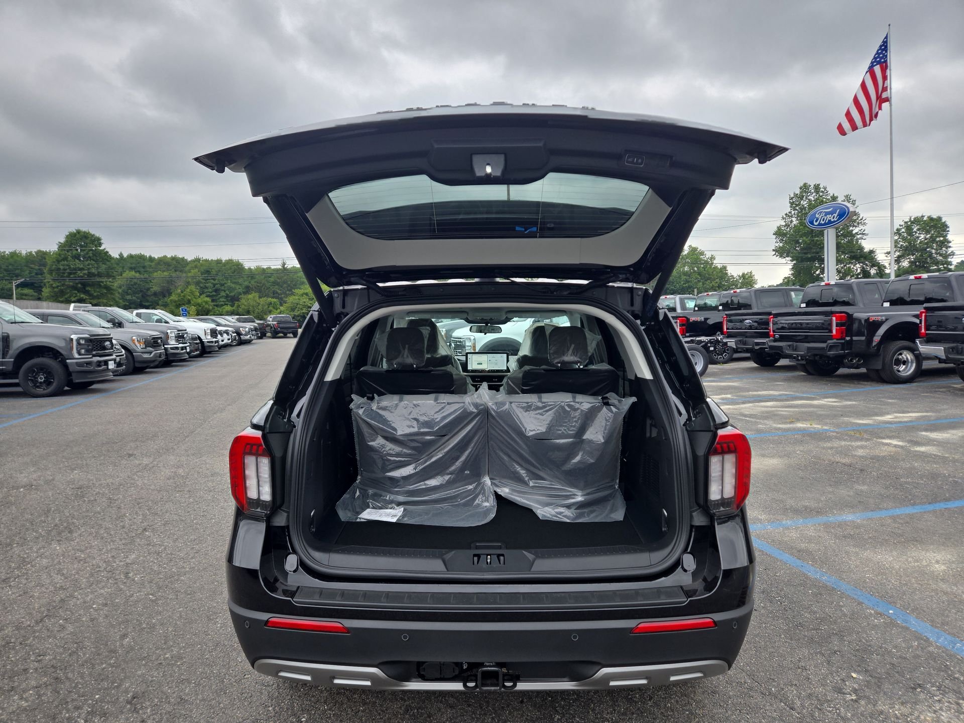 New 2026 Agate Black Metallic Ford Active image 3