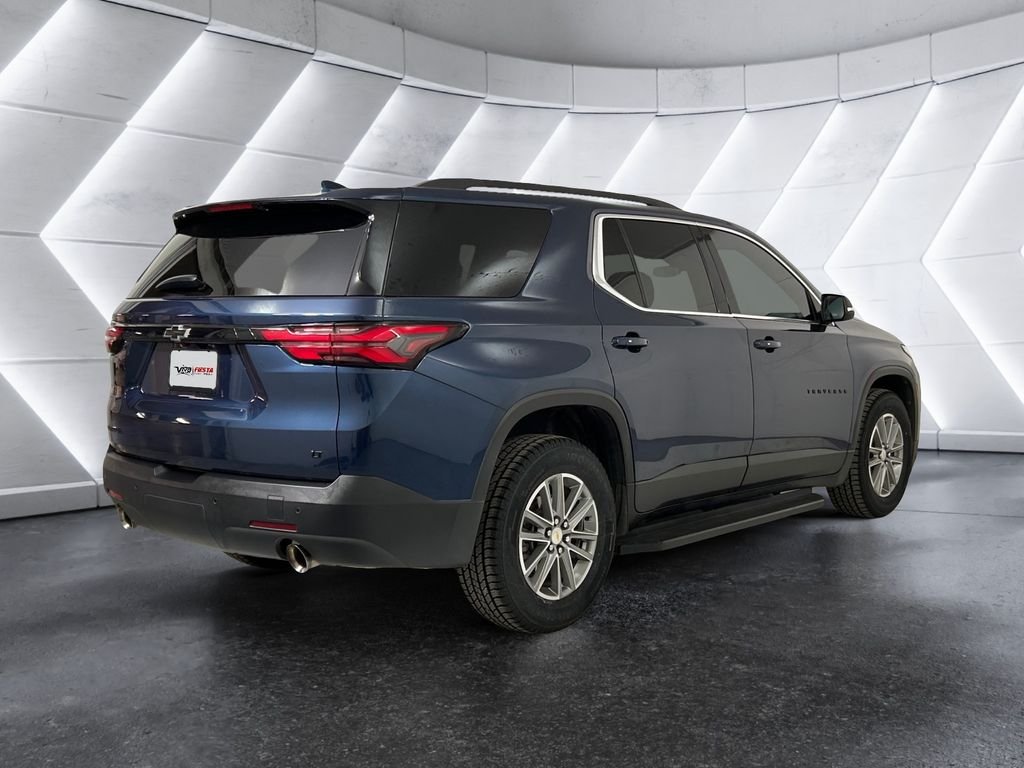 Used 2022 Blue Chevrolet LT image 4