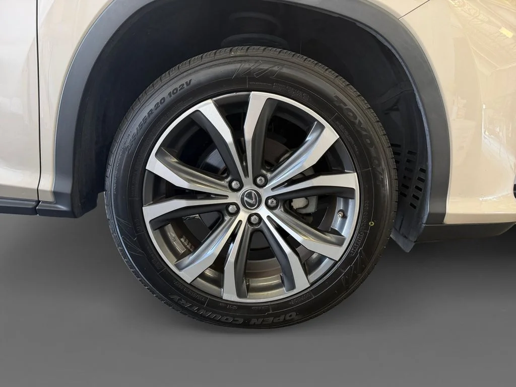 Used 2019 Beige Lexus 350L image 9