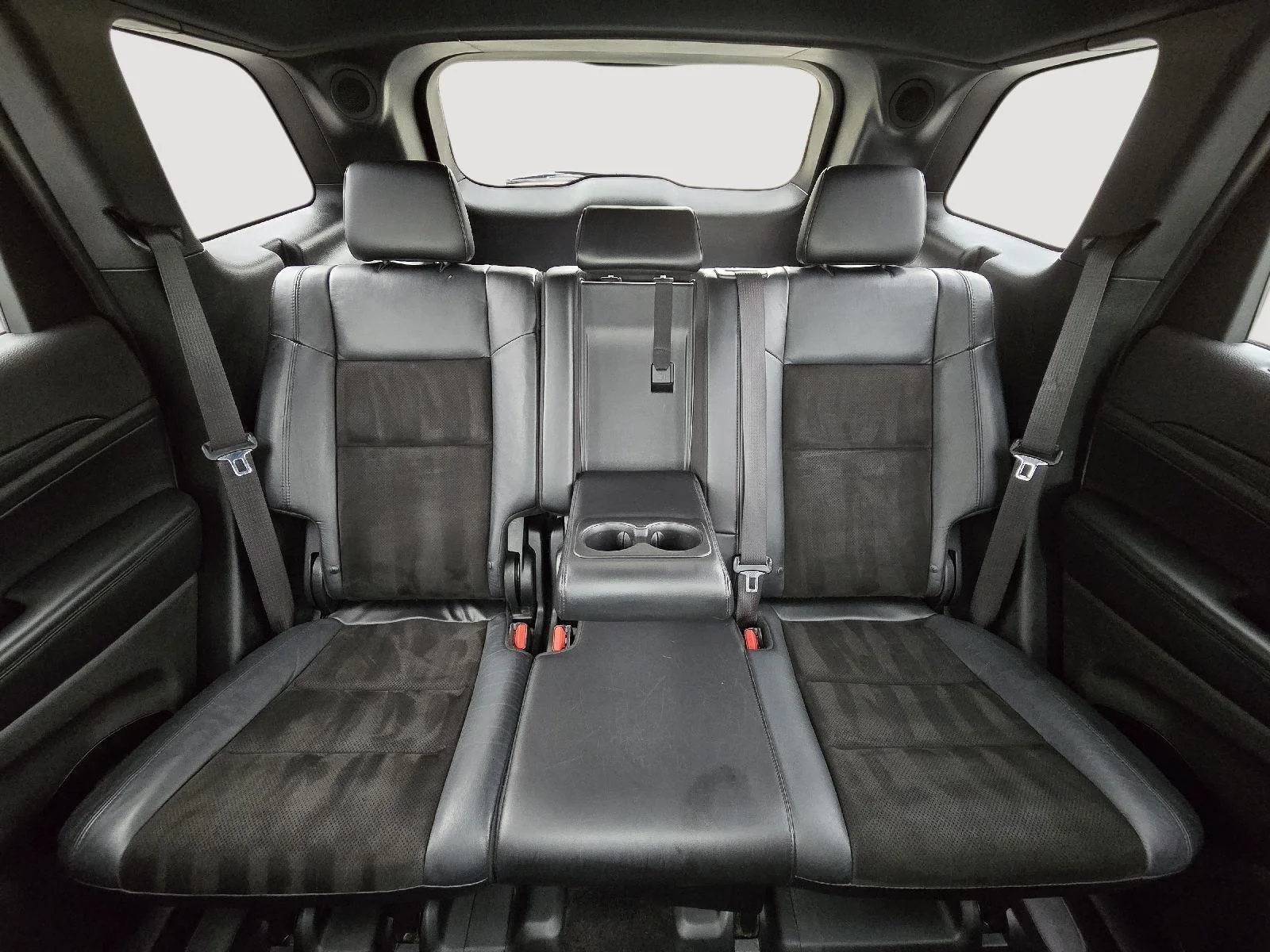 Certified Used 2019 Diamond Black Crystal Pearlcoat Jeep Altitude image 21