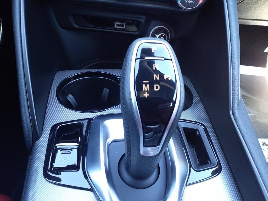 2025 Alfa Romeo Giulia Base - Photo 11