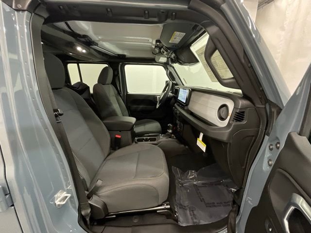 2026 Jeep Gladiator Willys - Photo 23