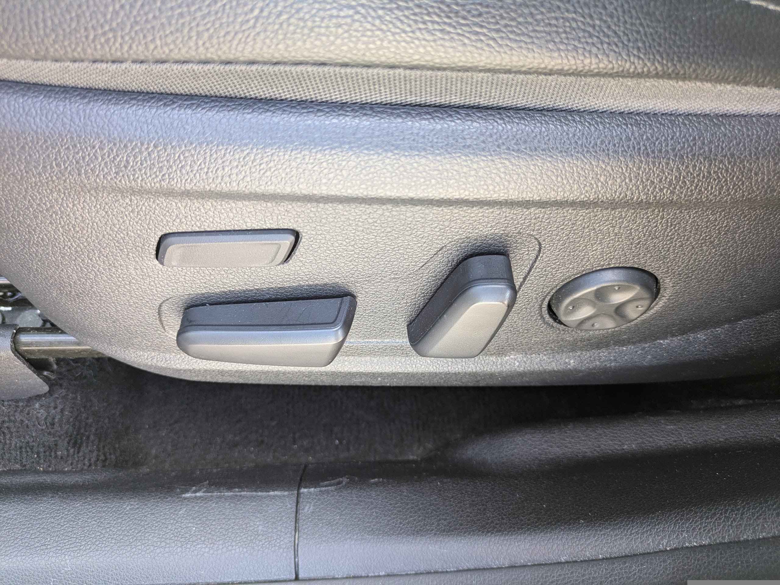 2019 Hyundai Santa Fe Ultimate - Photo 19