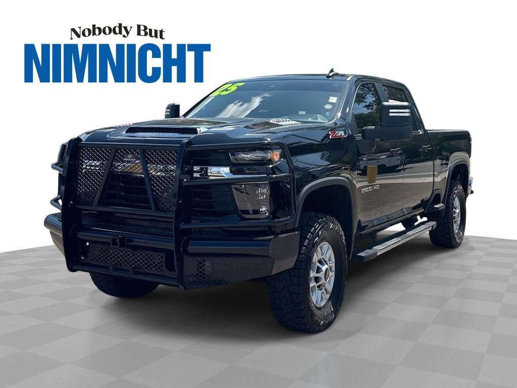 2025 Chevrolet Silverado HD LT 4WD Crew Cab Standard Box's photo