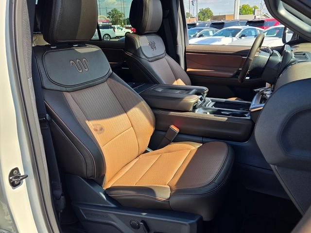 New 2027 White Ford King Ranch image 17