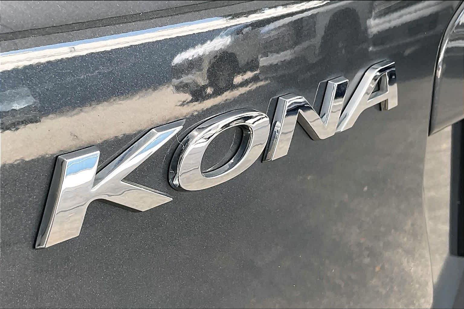 Used 2023 Ecotronic Gray Hyundai SEL image 10