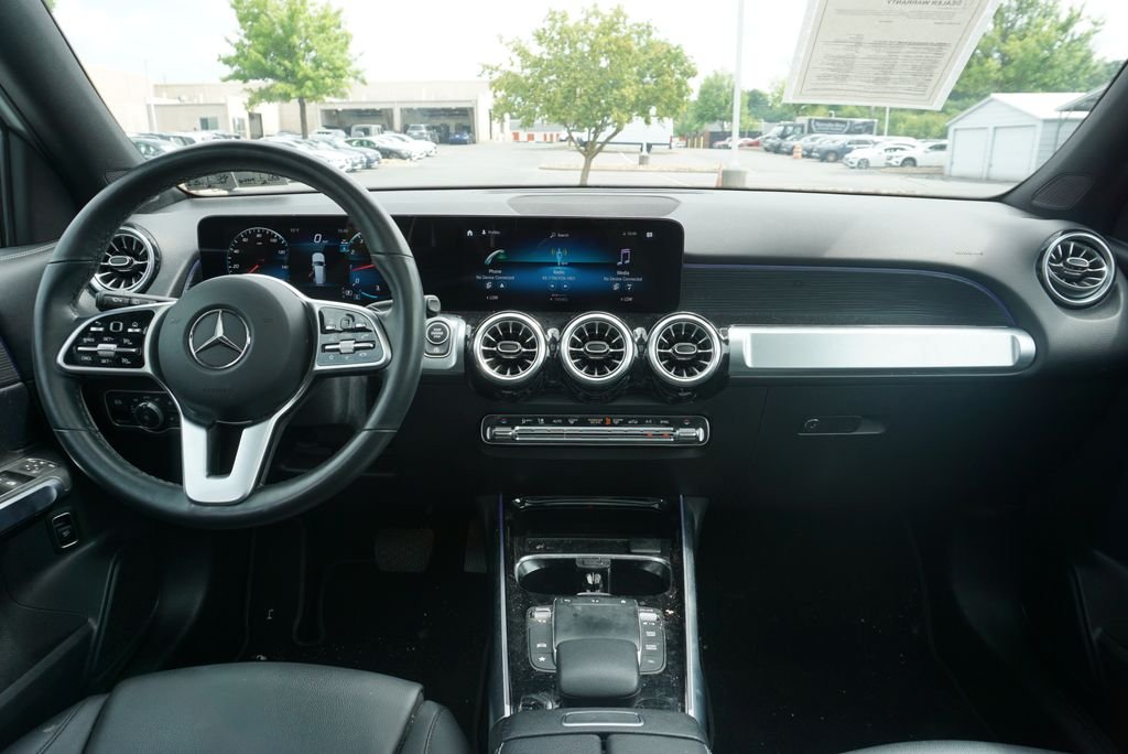 Certified Used 2023 Polar White Mercedes-Benz GLB 250 image 17