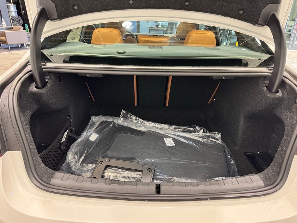 2026 BMW 3 Series 330i - Photo 23