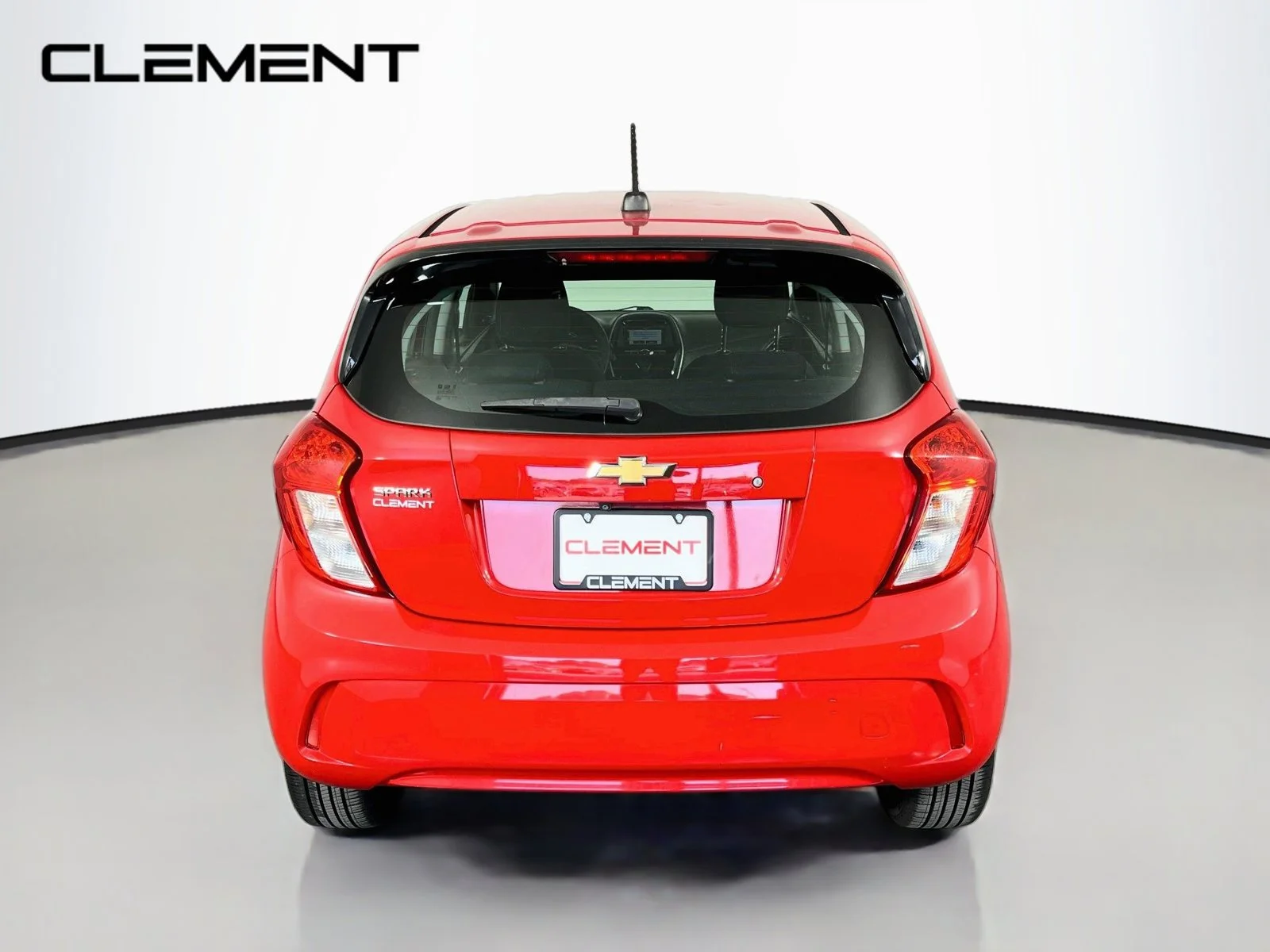 Used 2017 Red Chevrolet LS image 8