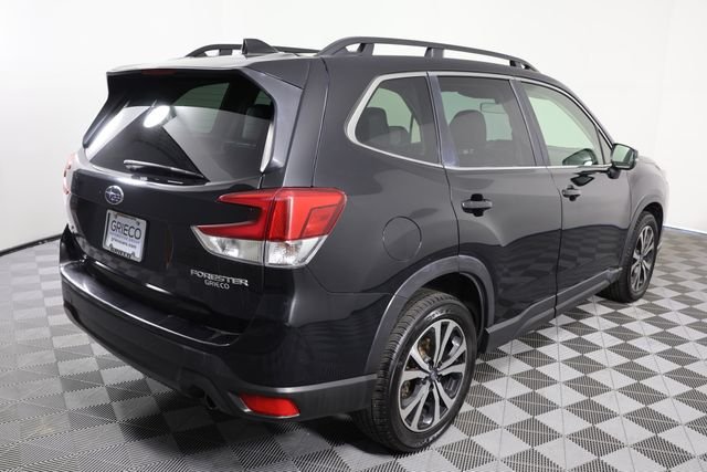 2022 Subaru Forester Limited - Photo 8