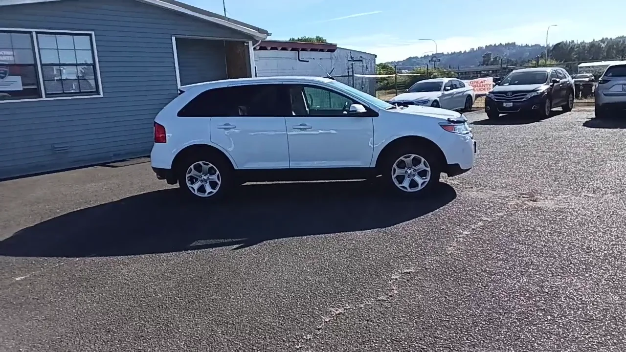 Used 2014 White Ford SEL image 15