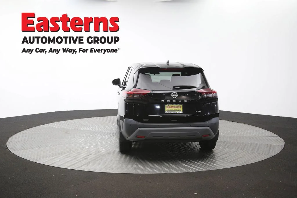 Used 2023 Black Nissan S image 38