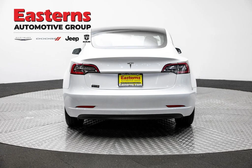 Used 2023 White Tesla Base image 7